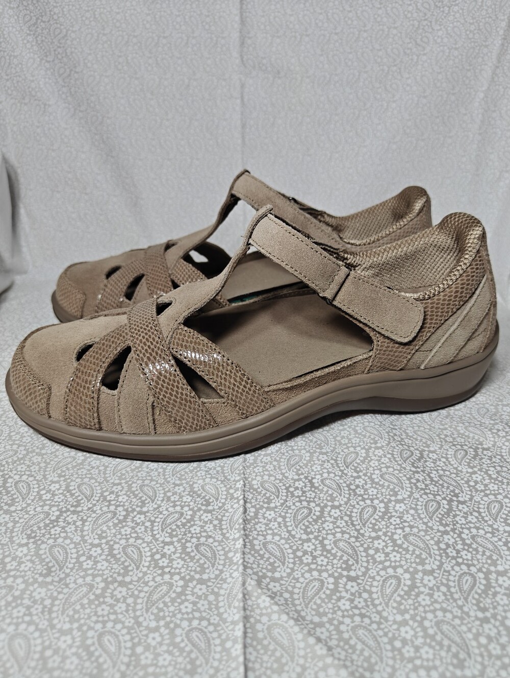 NWOT Juno Mary Jane Casual Sandal Arch Support Cushion Women's Shoes Size 10.5W